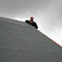 chicago roofing contractors at work